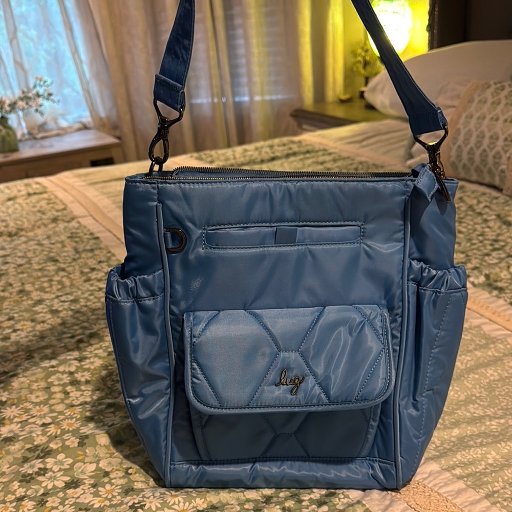 Lug Blue shoulder Bag with Quilted Design